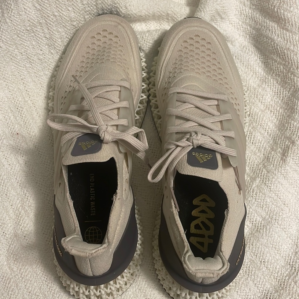 Men’s Adidas Sneakers